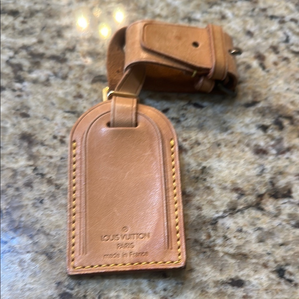Louis Vuitton Brown Leather Luggage Tag and Poignet